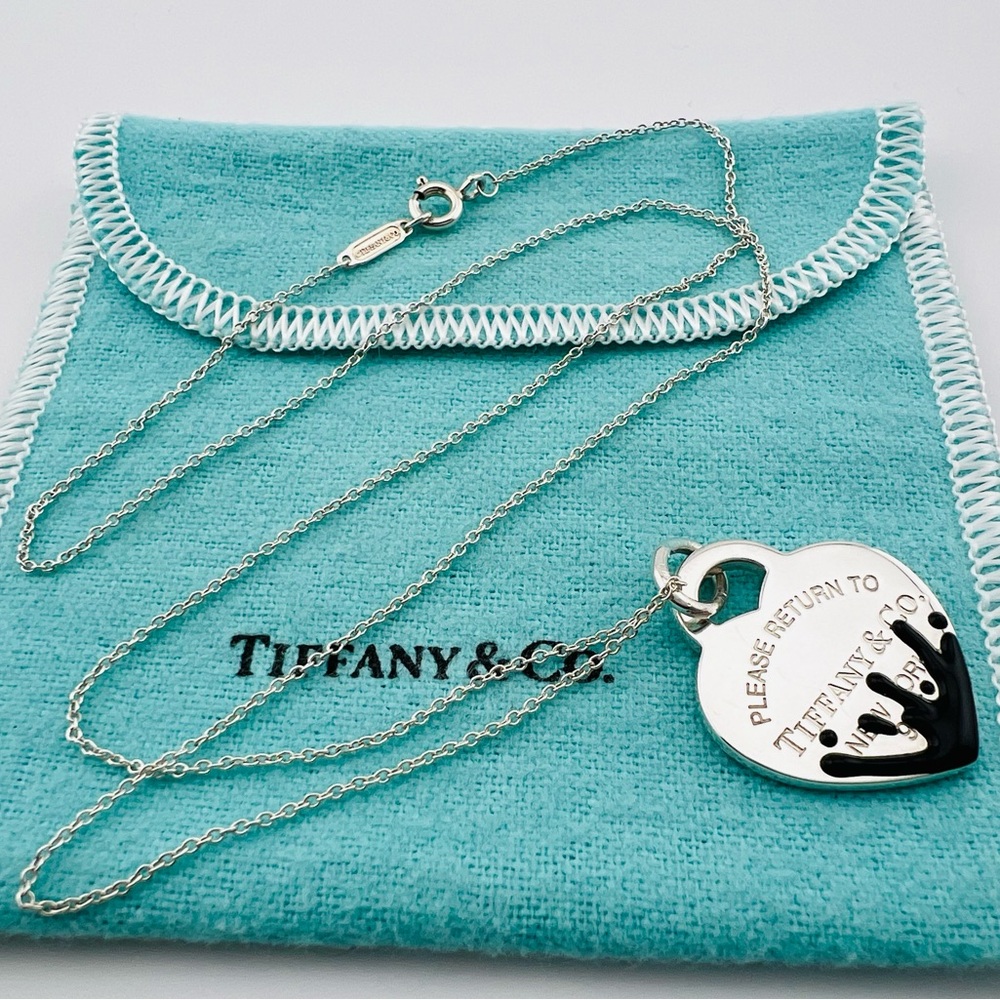 Return To Tiffany Black Enamel Heart Necklace
